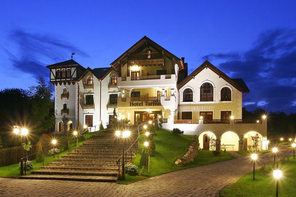 Hotel Turnul Moieciu de Jos Exterior foto